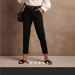 Banana Republic NWT black girlfriend cut Chinos